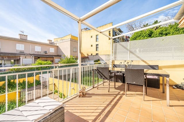3 soveværelse Rækkehus til salg i Palma de Mallorca med garage - € 665.000 (Ref: 8948871)
