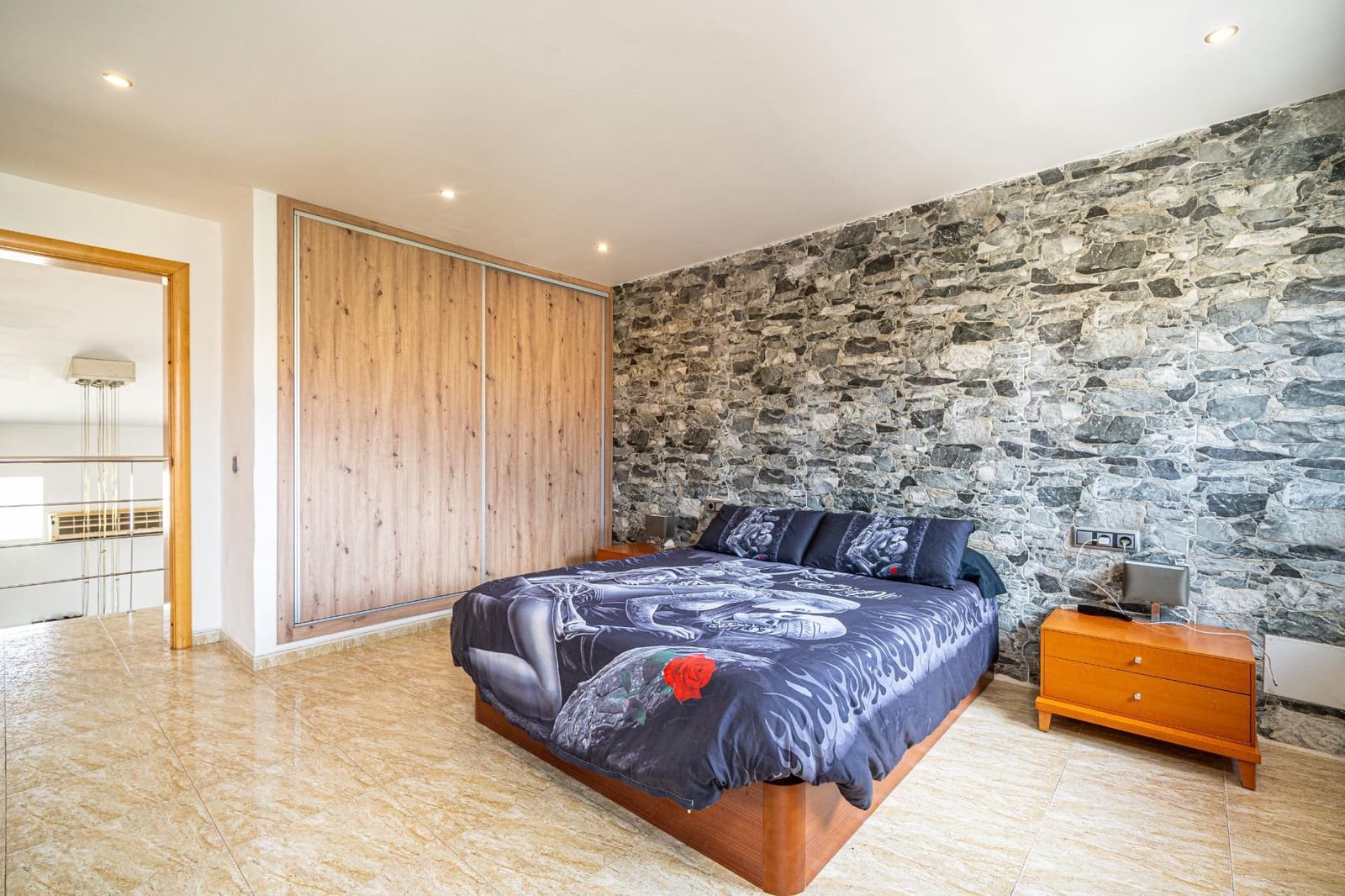 2 soveværelse Semi-Rækkehus til salg i Consell med swimmingpool - € 699.000 (Ref: 8979329)