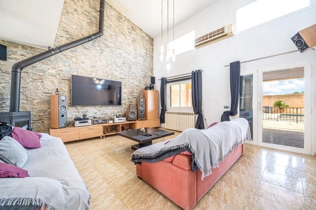 3 sovrum Semi-fristående Villa till salu i Consell med pool garage - 699 000 € (Ref: 8979329)