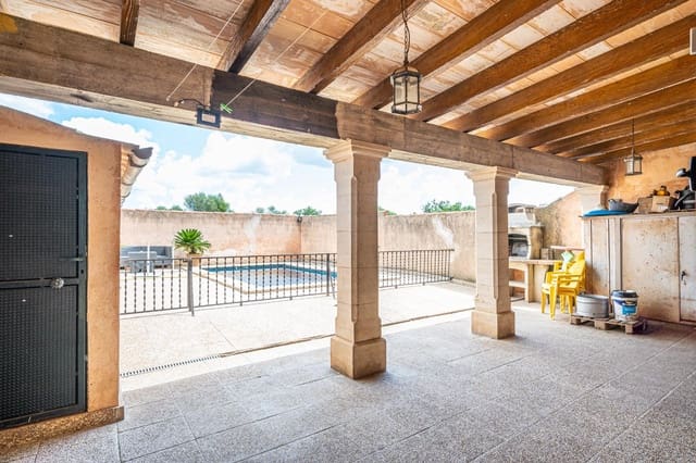 3 sovrum Semi-fristående Villa till salu i Consell med pool garage - 699 000 € (Ref: 8979329)