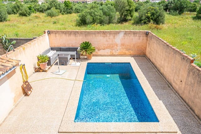 3 sovrum Semi-fristående Villa till salu i Consell med pool garage - 699 000 € (Ref: 8979329)