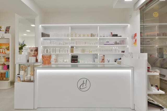 Commercial for rent in Centro, Palma de Mallorca with garage - € 1,500 (Ref: 9032642)