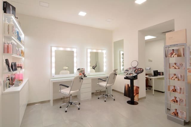 Commercial for rent in Centro, Palma de Mallorca with garage - € 1,500 (Ref: 9032642)