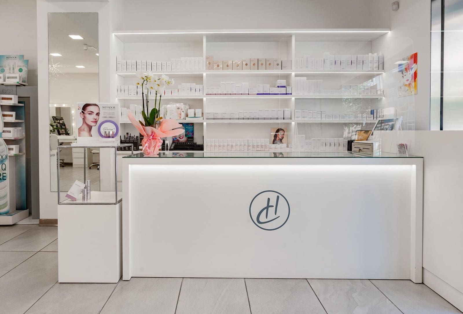 Commercieel te huur in Palma de Mallorca met garage - € 1.500 (Ref: 9032642)