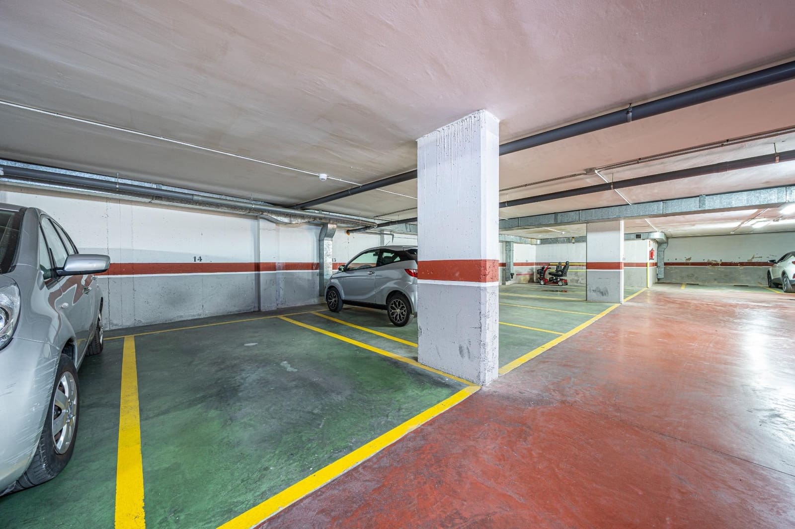 2 soverom Leilighet til salgs i Coll d'en Rabassa med garasje - € 645 000 (Ref: 9106641)