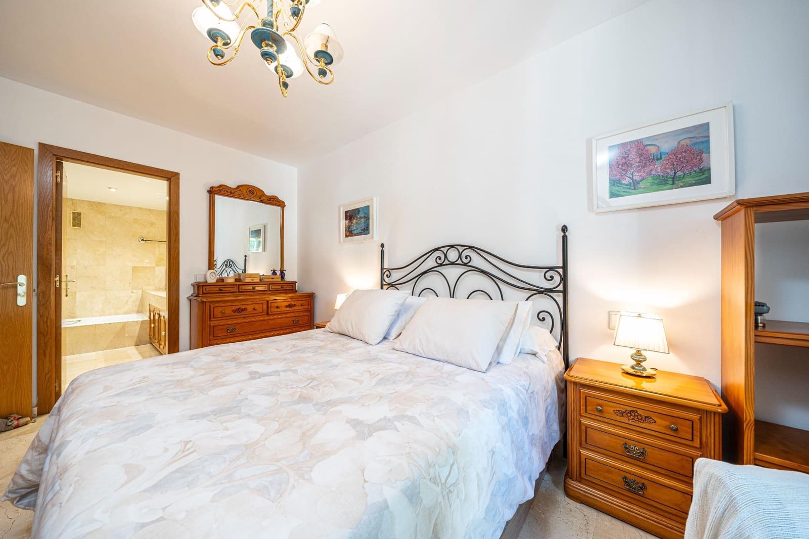 2 soverom Leilighet til salgs i Coll d'en Rabassa med garasje - € 645 000 (Ref: 9106641)