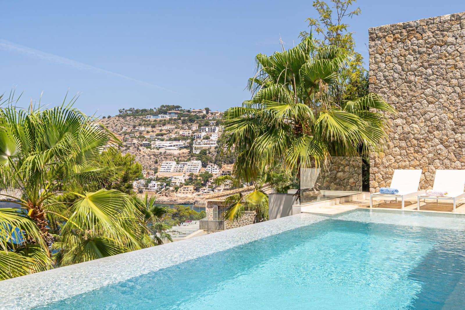 4 quarto Moradia para venda em Puerto de Andratx com piscina garagem - 6 350 000 € (Ref: 9116271)