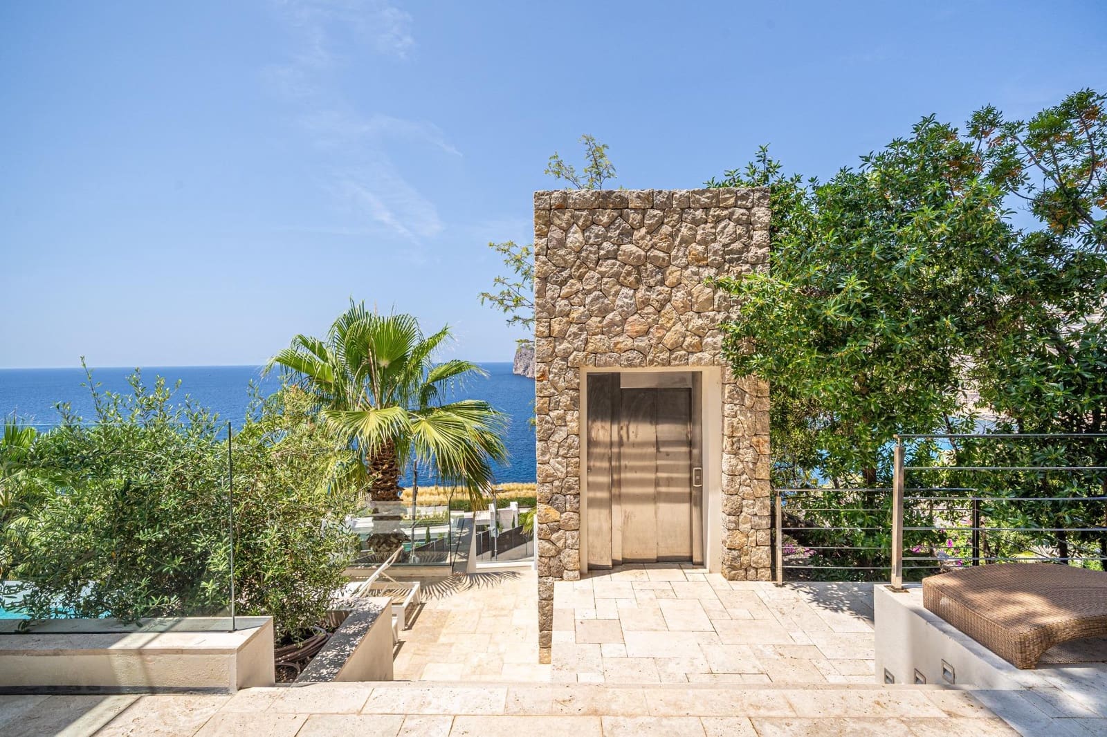 4 quarto Moradia para venda em Puerto de Andratx com piscina garagem - 6 350 000 € (Ref: 9116271)