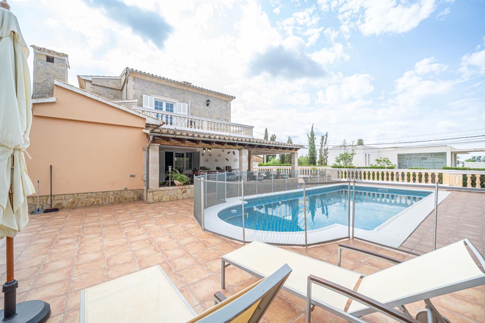 5 slaapkamer Villa te koop in Sa Cabaneta / La Cabaneta met zwembad garage - € 1.299.000 (Ref: 9118864)