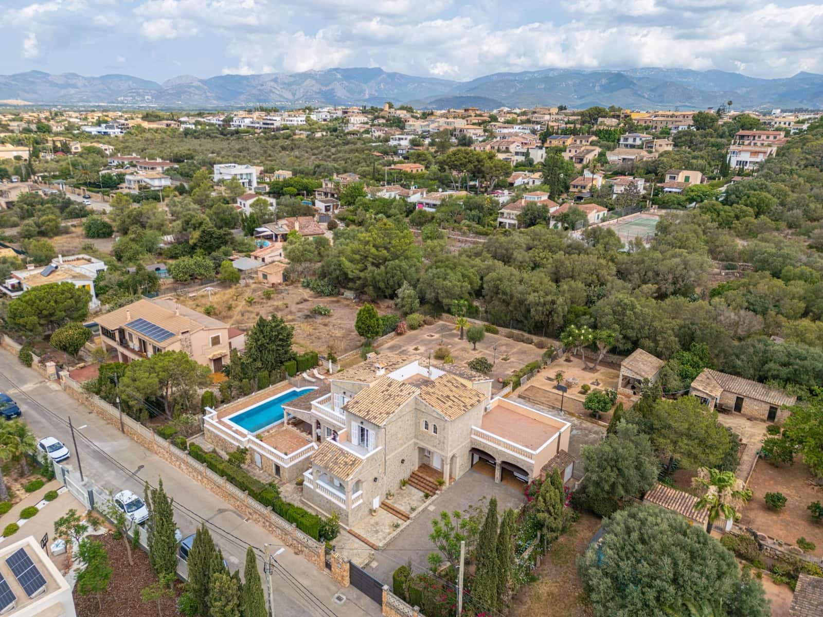 5 chambre Villa/Maison à vendre à Sa Cabaneta / La Cabaneta avec piscine garage - 1 490 000 € (Ref: 9118864)