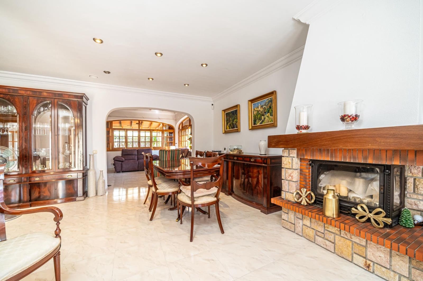 4 soveværelse Semi-Rækkehus til salg i Cas Catala med swimmingpool garage - € 1.090.000 (Ref: 9143102)