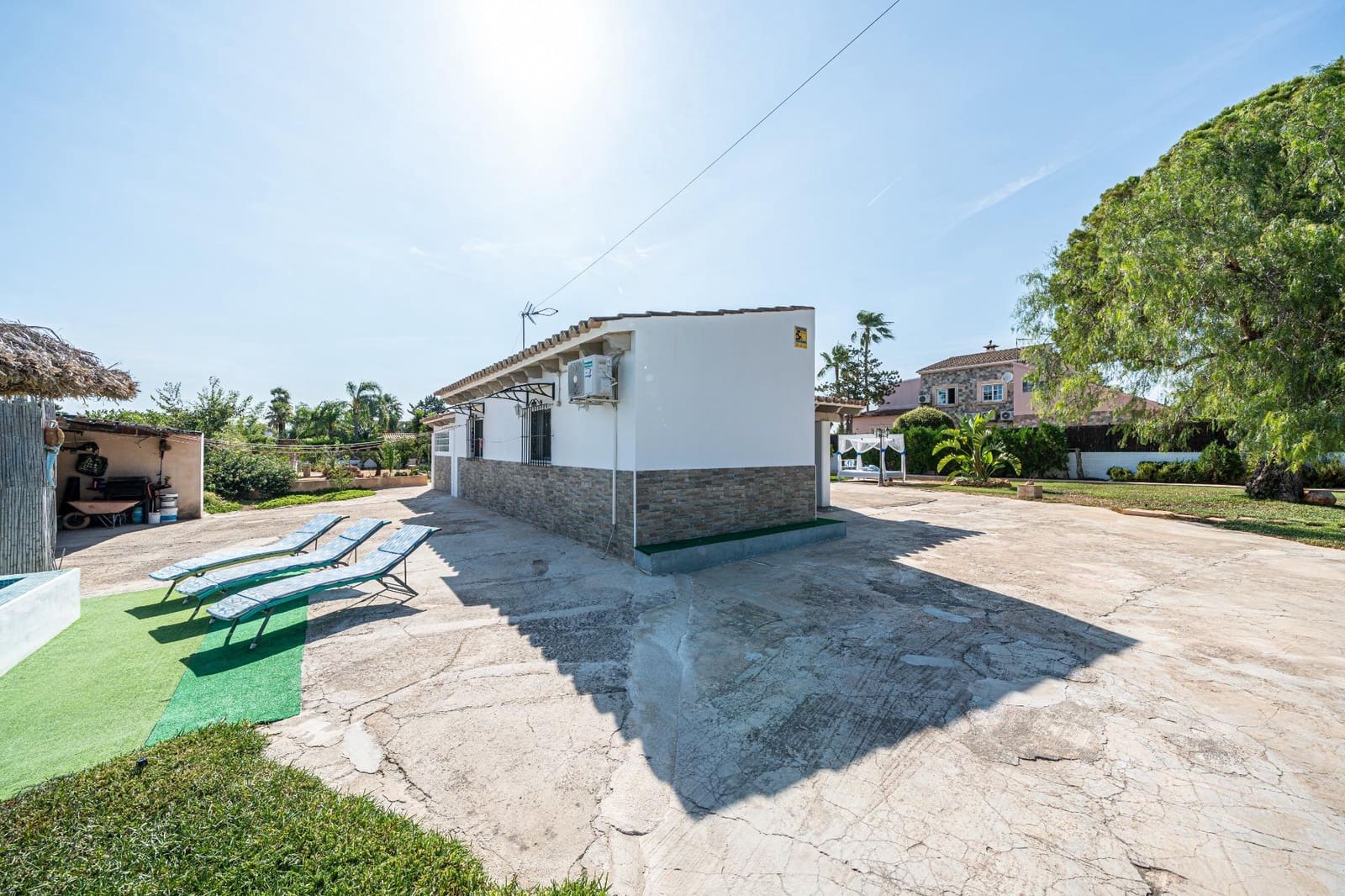 5 soverom Villa til salgs i Es Garrovers med garasje - € 799 999 (Ref: 9188619)