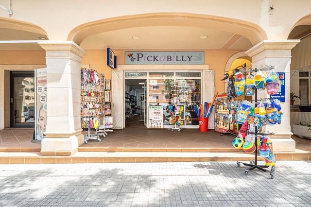 Commercieel te huur in El Toro / Port Adriano, Calvià - € 780 (Ref: 9197885)