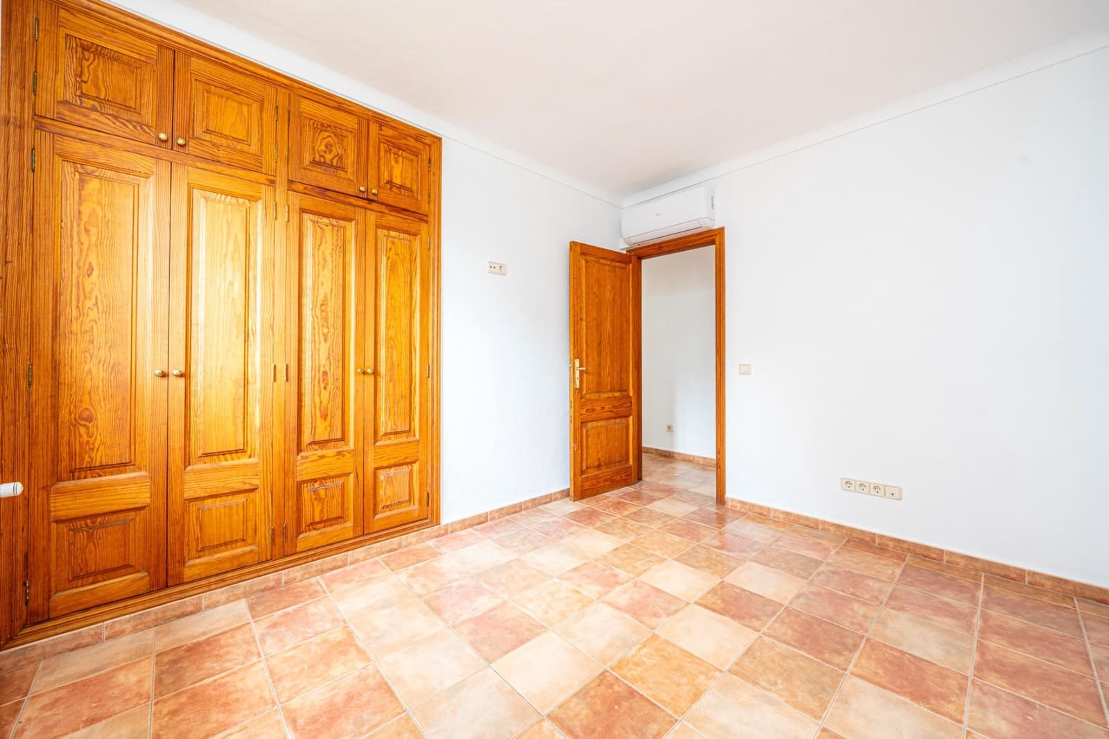 3 soveværelse Finca/Landehus til salg i Capdepera med garage - € 849.000 (Ref: 9208460)