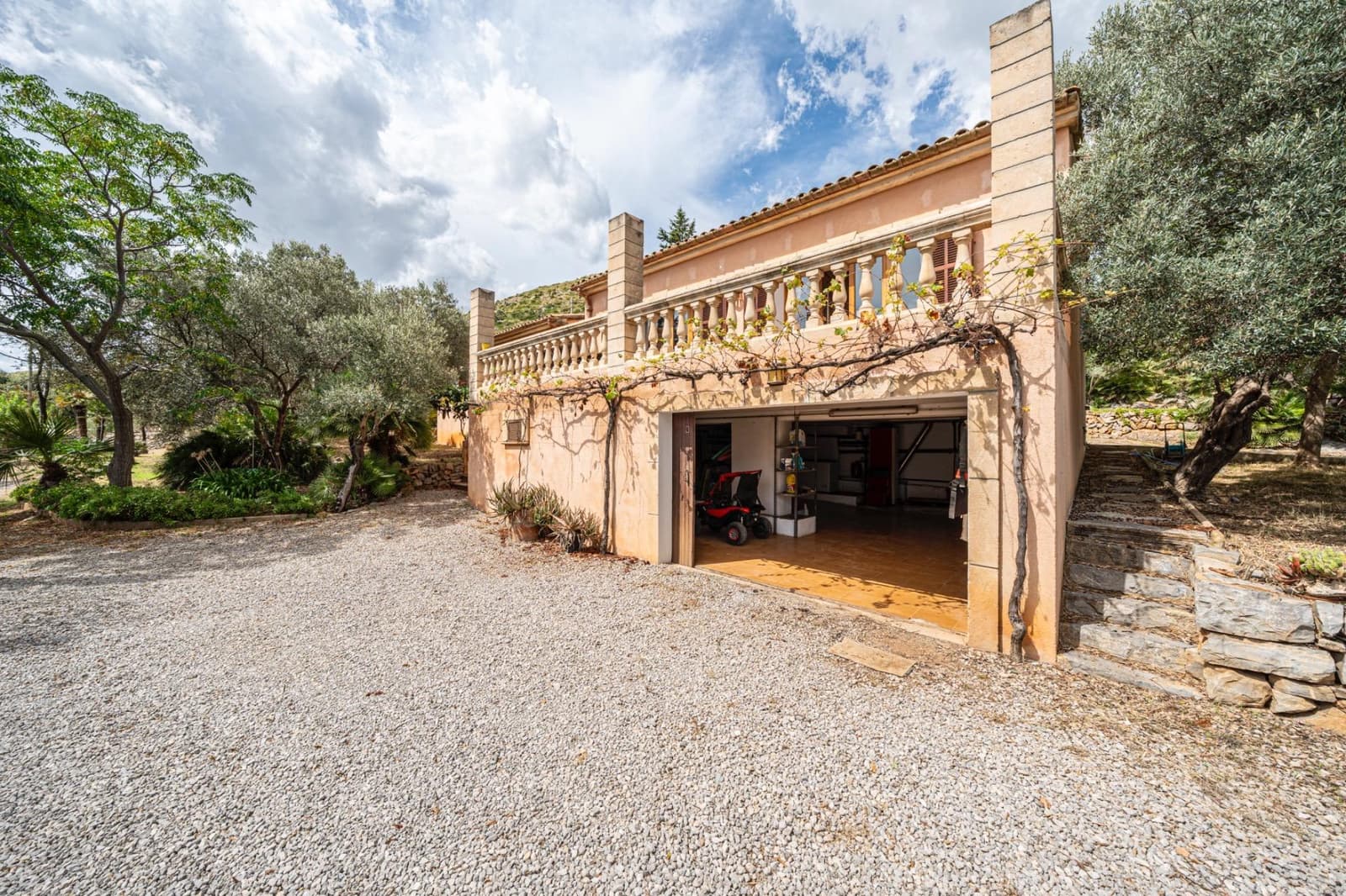 3 soveværelse Finca/Landehus til salg i Capdepera med garage - € 849.000 (Ref: 9208460)