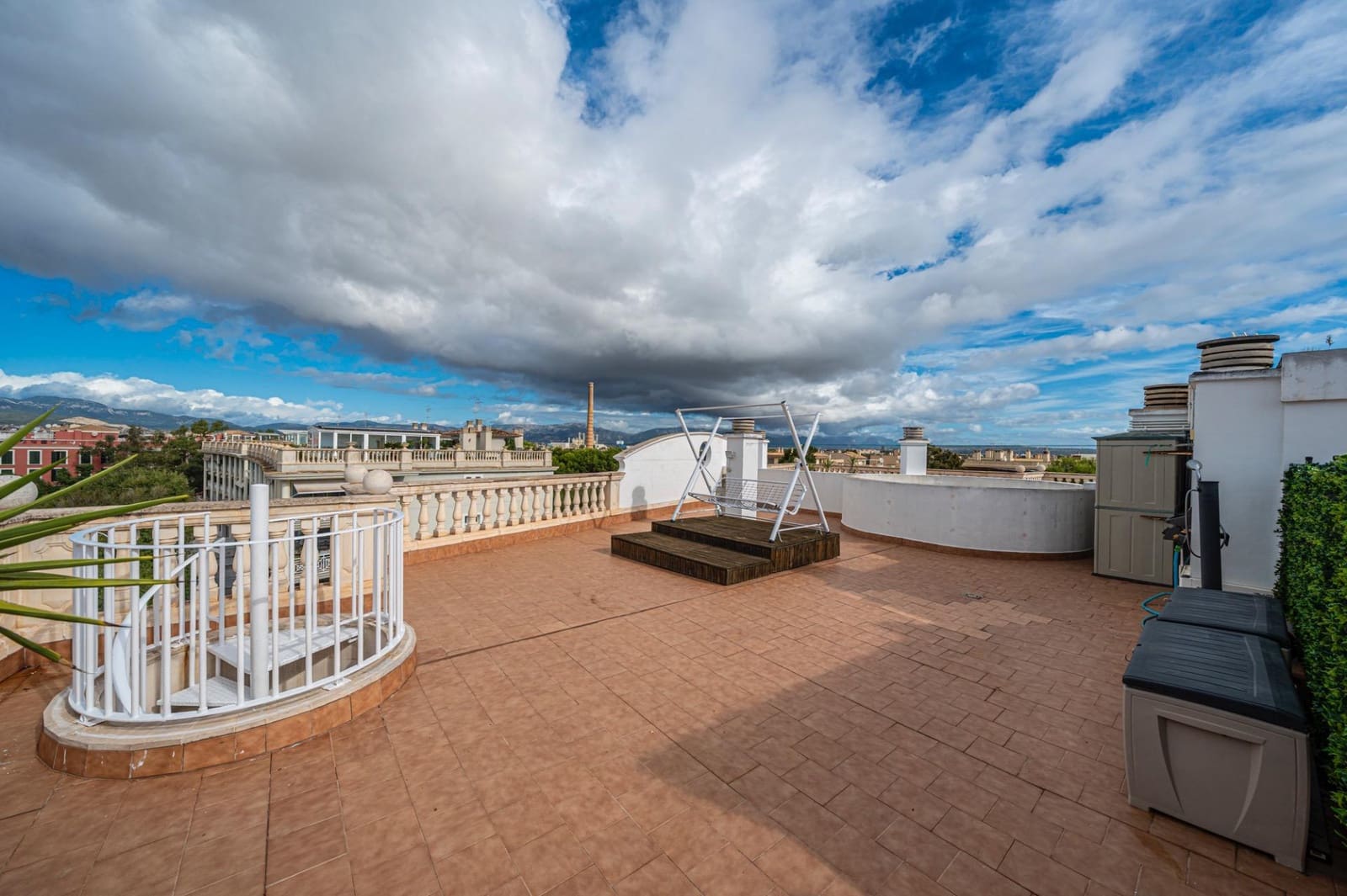 2 soverom Penthouse til salgs i Palma de Mallorca med garasje - € 799 000 (Ref: 9264312)