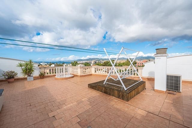 2 soverom Penthouse til salgs i Palma de Mallorca med garasje - € 799 000 (Ref: 9264312)