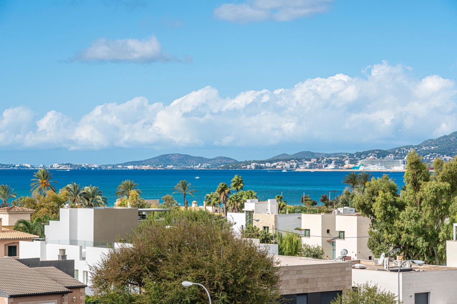 2 soverom Penthouse til salgs i Palma de Mallorca med garasje - € 799 000 (Ref: 9264312)