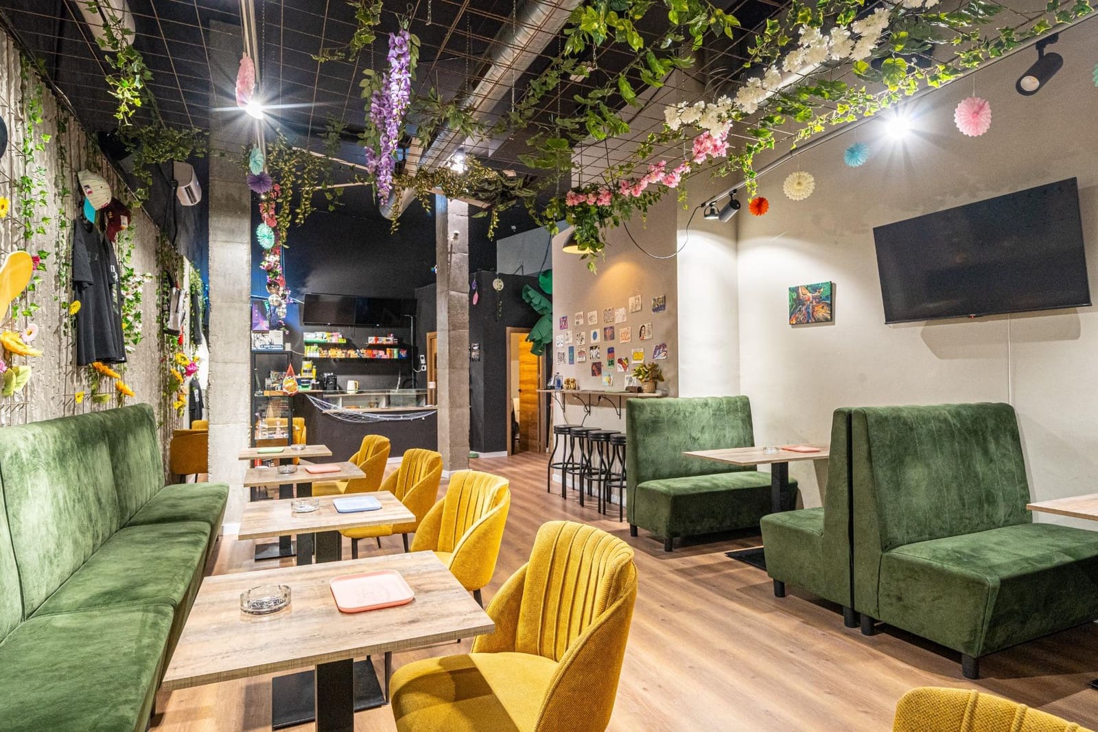 Commercieel te koop in Palma de Mallorca - € 169.900 (Ref: 9282363)