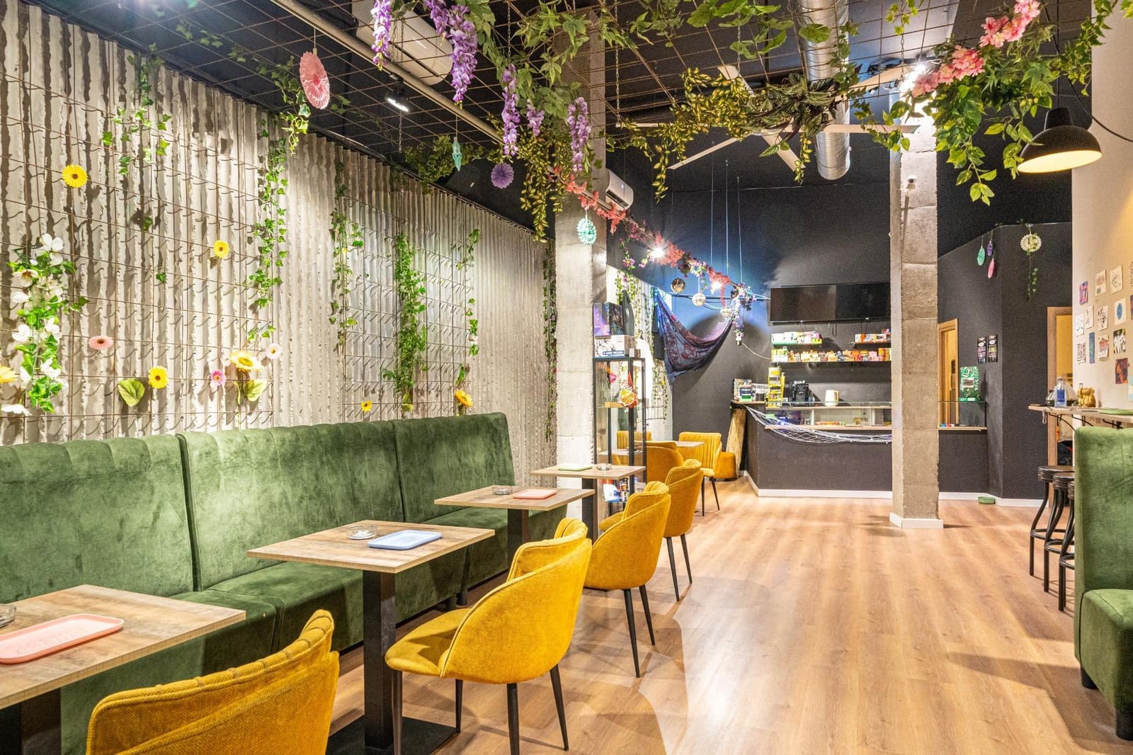 Commercieel te koop in Palma de Mallorca - € 169.900 (Ref: 9282363)