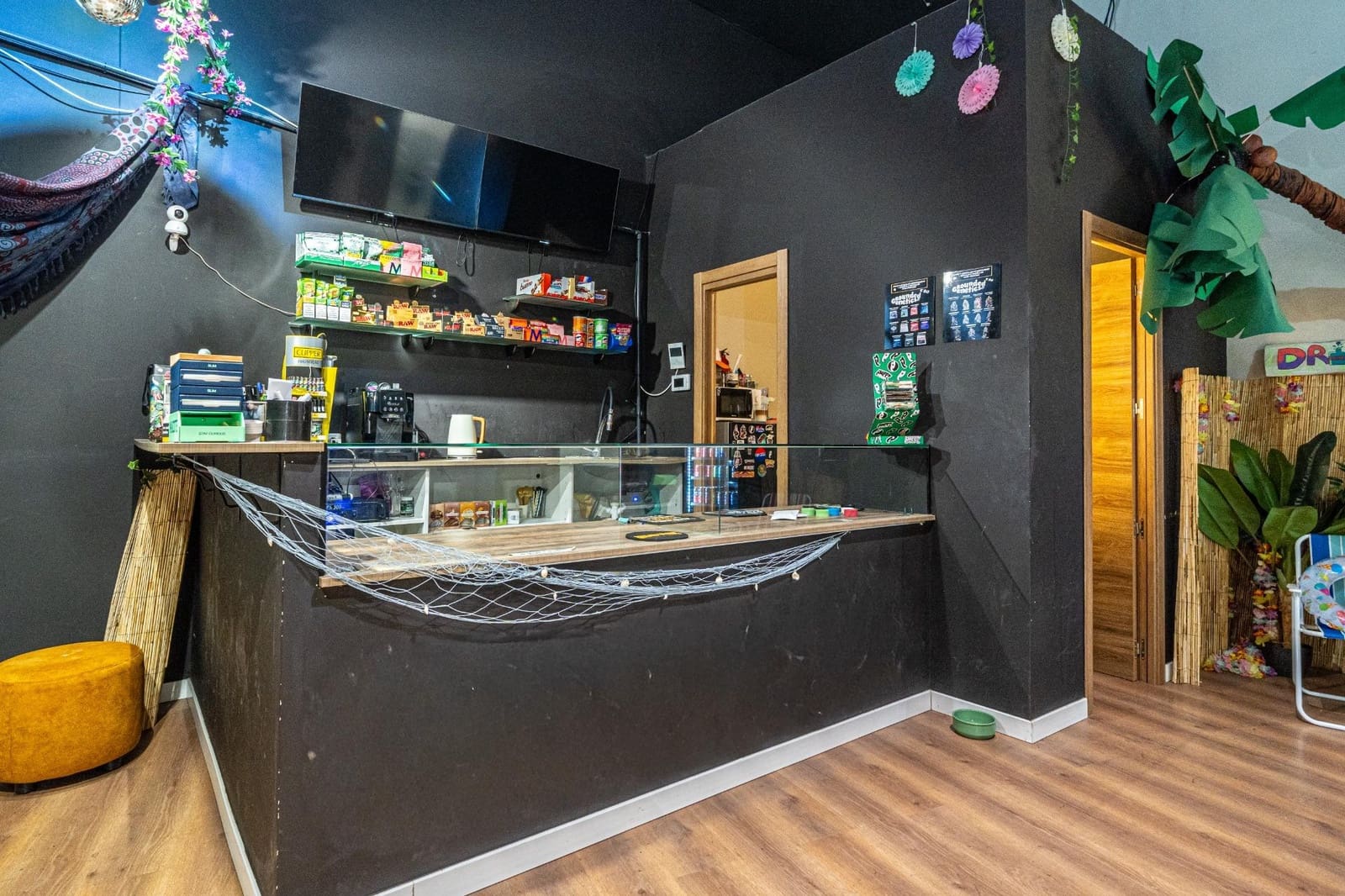 Commercieel te koop in Palma de Mallorca - € 169.900 (Ref: 9282363)