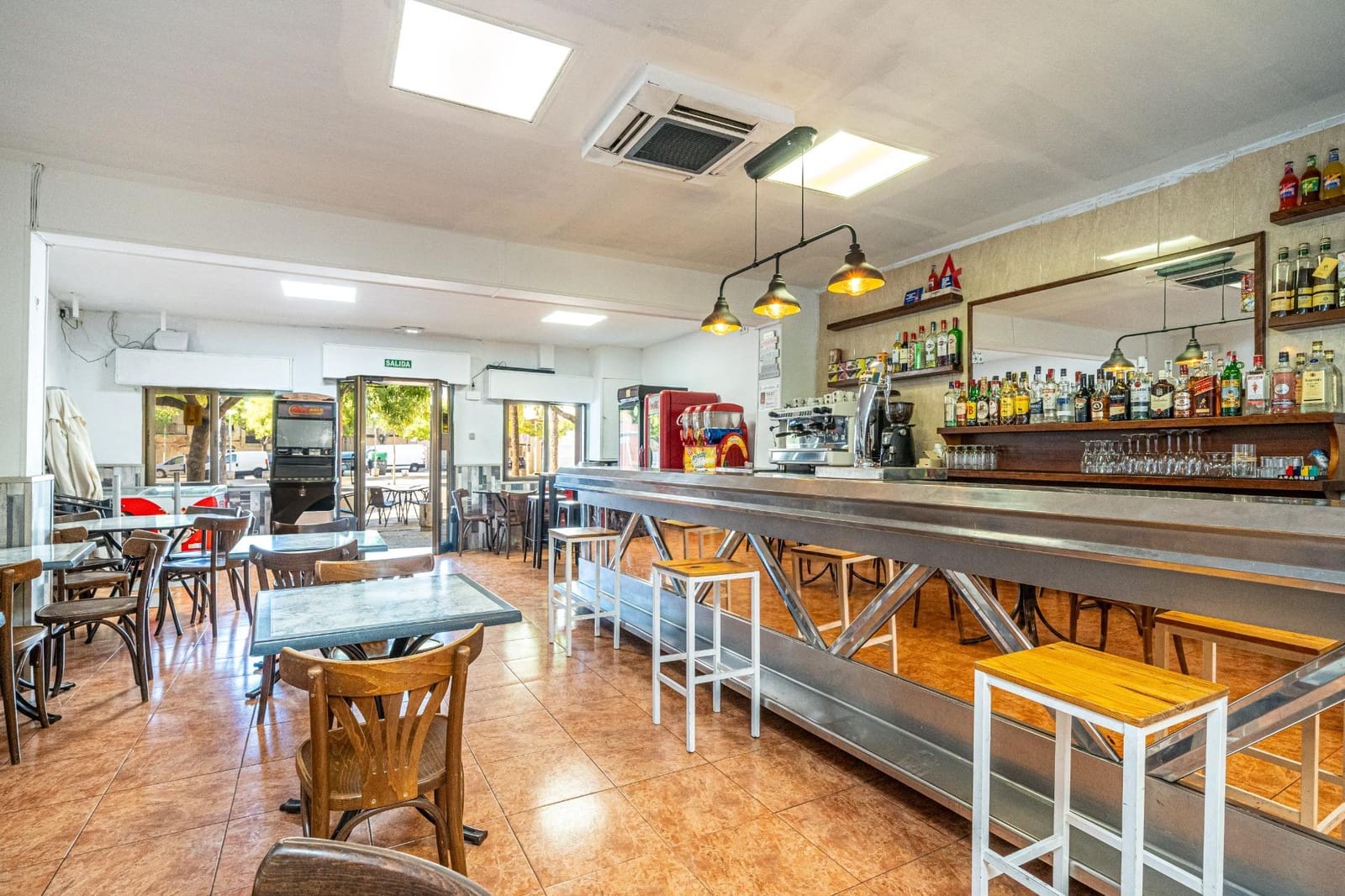 Bedrijf te huur in Palma de Mallorca - € 1.200 (Ref: 9291444)