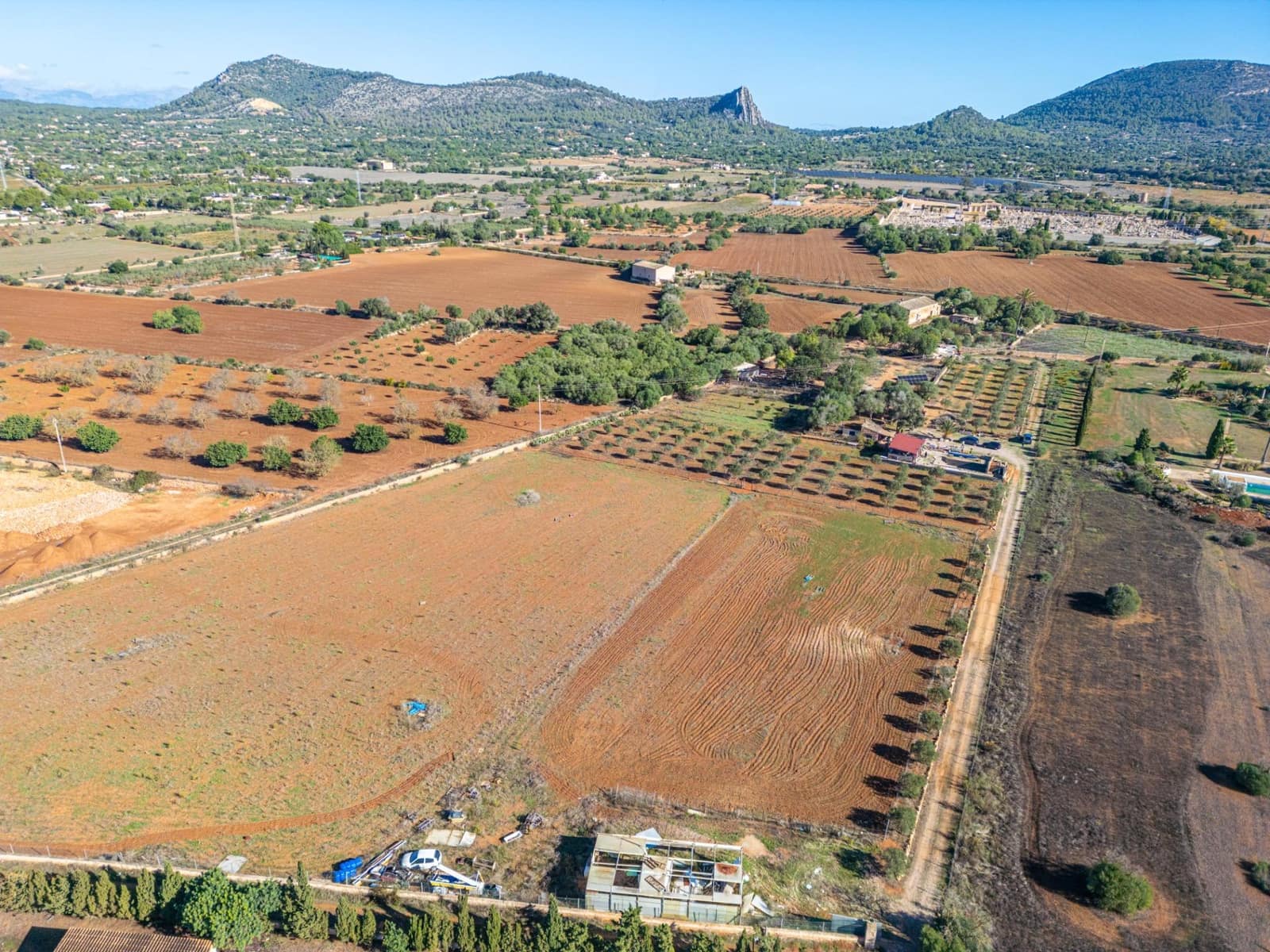 1 sypialnia Finka/Dom wiejski na sprzedaż w Llucmajor z basenem garażem - 425 000 € (Ref: 9353467)