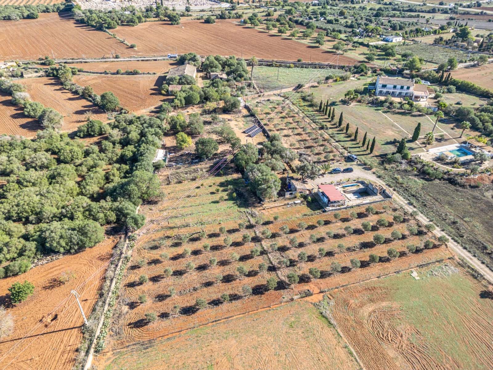 1 sypialnia Finka/Dom wiejski na sprzedaż w Llucmajor z basenem garażem - 425 000 € (Ref: 9353467)