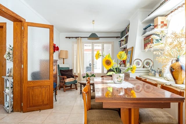 4 soverom Rekkehus til salgs i Cala Ratjada, Capdepera - € 399 900 (Ref: 9356005)