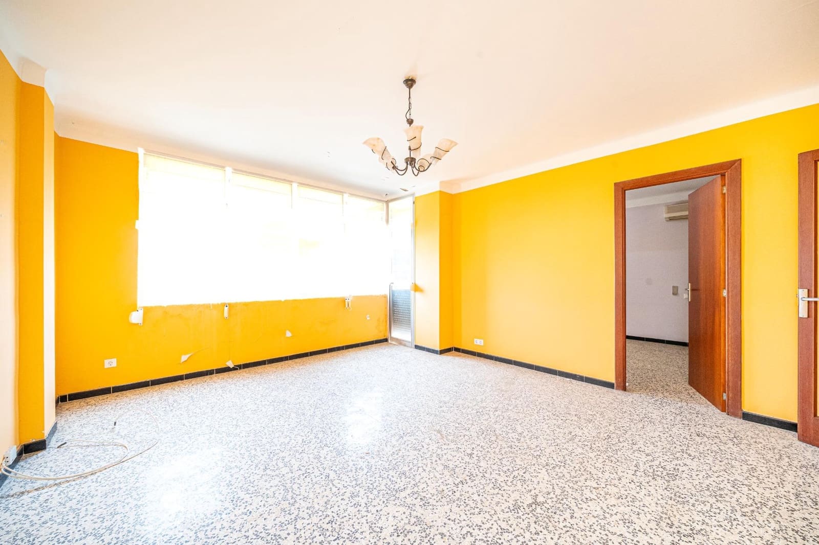 4 slaapkamer Flat te koop in Llucmajor - € 260.000 (Ref: 9359415)
