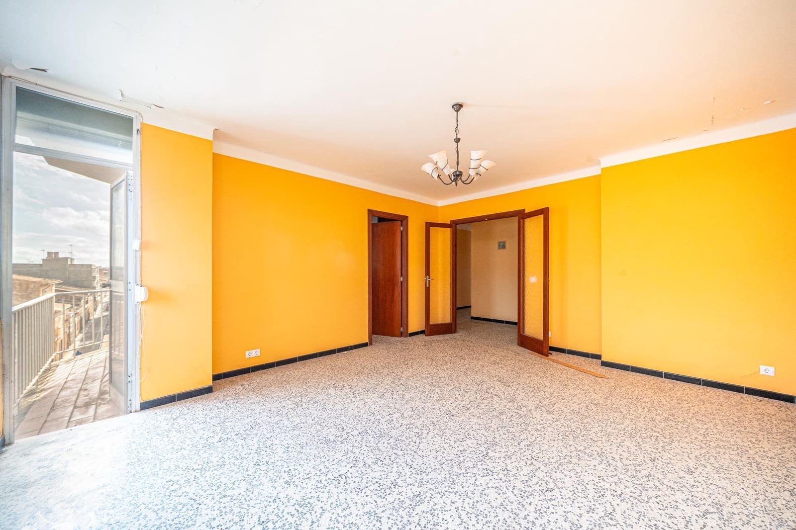 4 slaapkamer Flat te koop in Llucmajor - € 260.000 (Ref: 9359415)