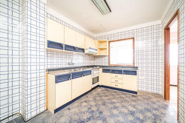 4 slaapkamer Flat te koop in Llucmajor - € 260.000 (Ref: 9359415)