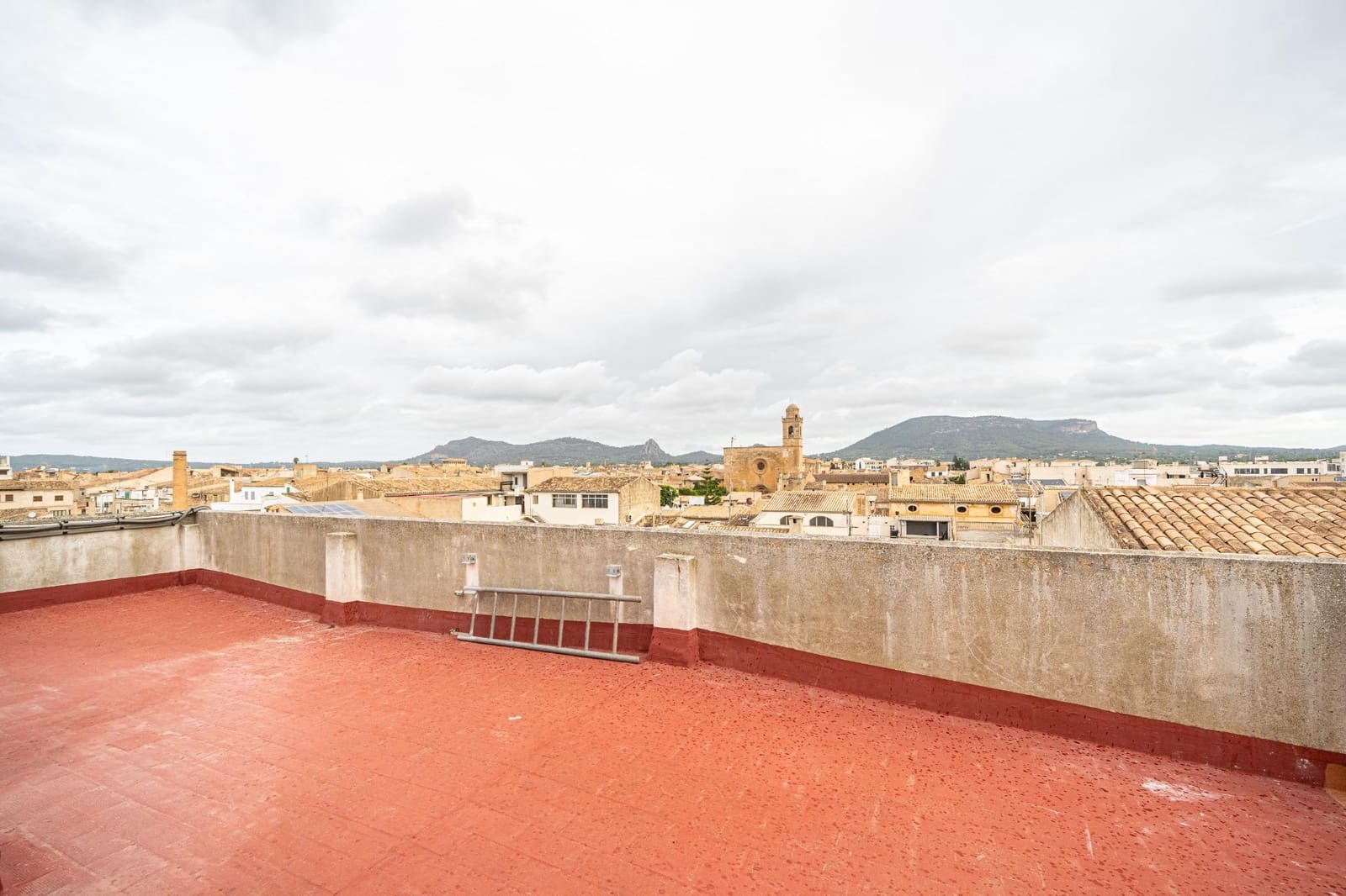 4 slaapkamer Flat te koop in Llucmajor - € 260.000 (Ref: 9359415)