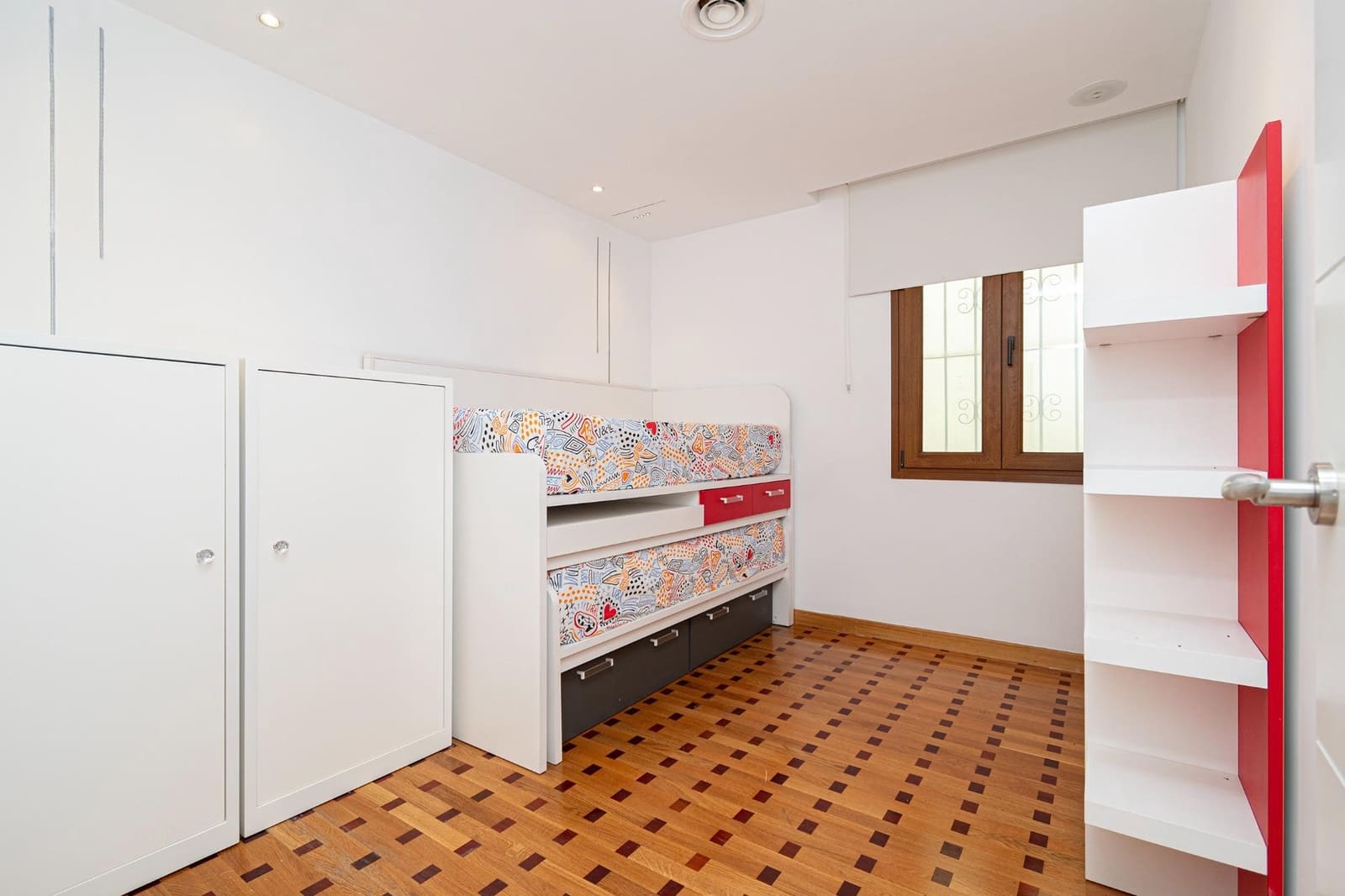 3 bedroom Apartment for sale in Palma de Mallorca with garage - € 1,375,000 (Ref: 9359416)