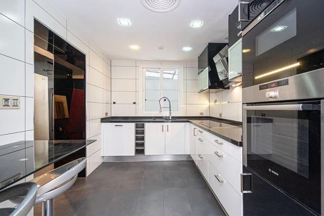 Apartamento de 3 habitaciones en Palma de Mallorca en venta con garaje - 1.375.000 € (Ref: 9359416)