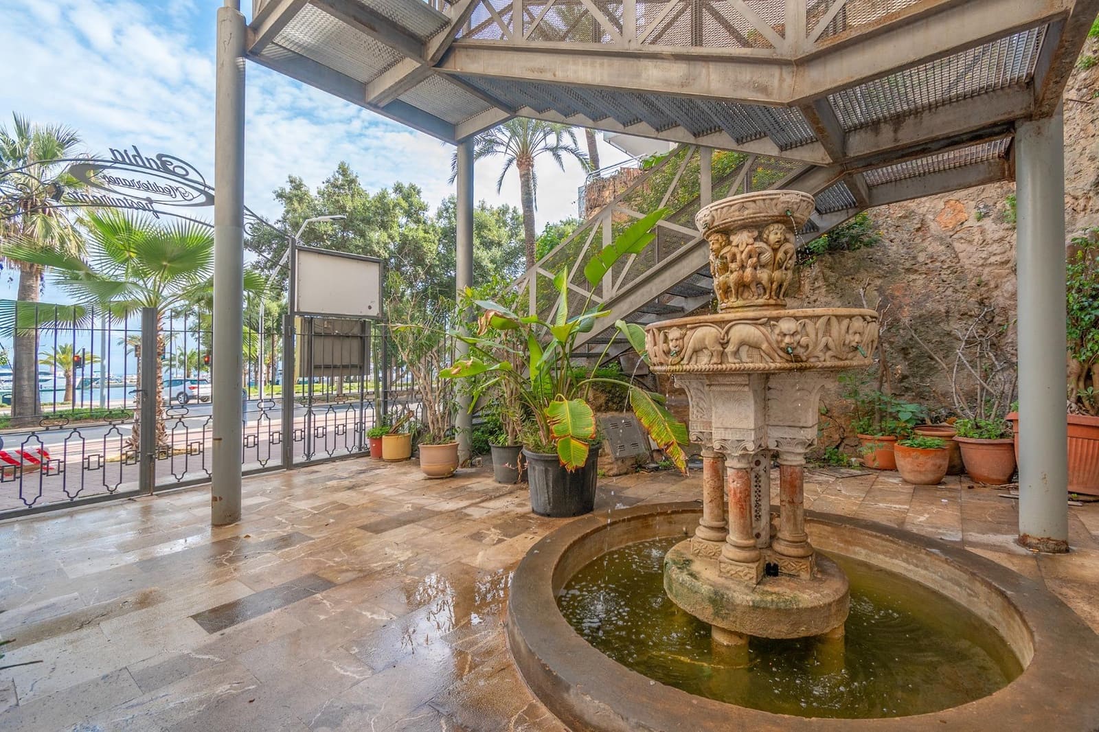 3 bedroom Apartment for sale in Palma de Mallorca with garage - € 1,375,000 (Ref: 9359416)