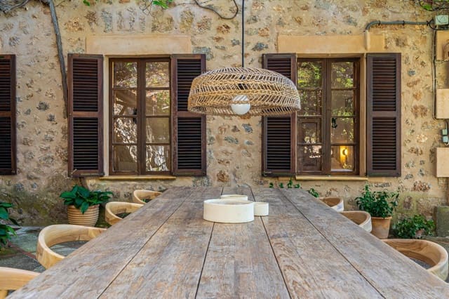 6 soveværelse Finca/Landehus til salg i Sóller med swimmingpool garage - € 13.500.000 (Ref: 9375214)