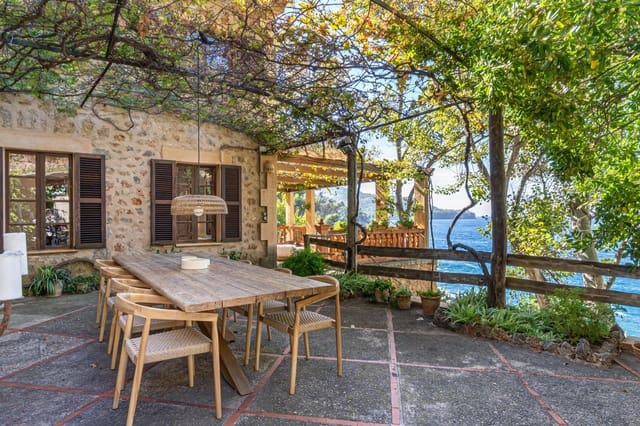 6 soveværelse Finca/Landehus til salg i Sóller med swimmingpool garage - € 13.500.000 (Ref: 9375214)