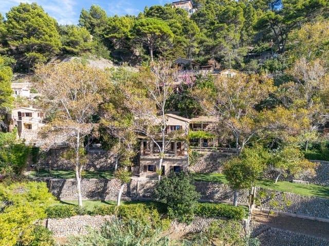 6 soveværelse Finca/Landehus til salg i Sóller med swimmingpool garage - € 13.500.000 (Ref: 9375214)