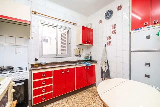 2 soveværelse Lejlighed til salg i Pere Garau, Palma de Mallorca - € 205.000 (Ref: 9385475)