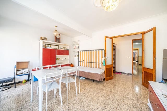 2 soveværelse Lejlighed til salg i Pere Garau, Palma de Mallorca - € 205.000 (Ref: 9385475)