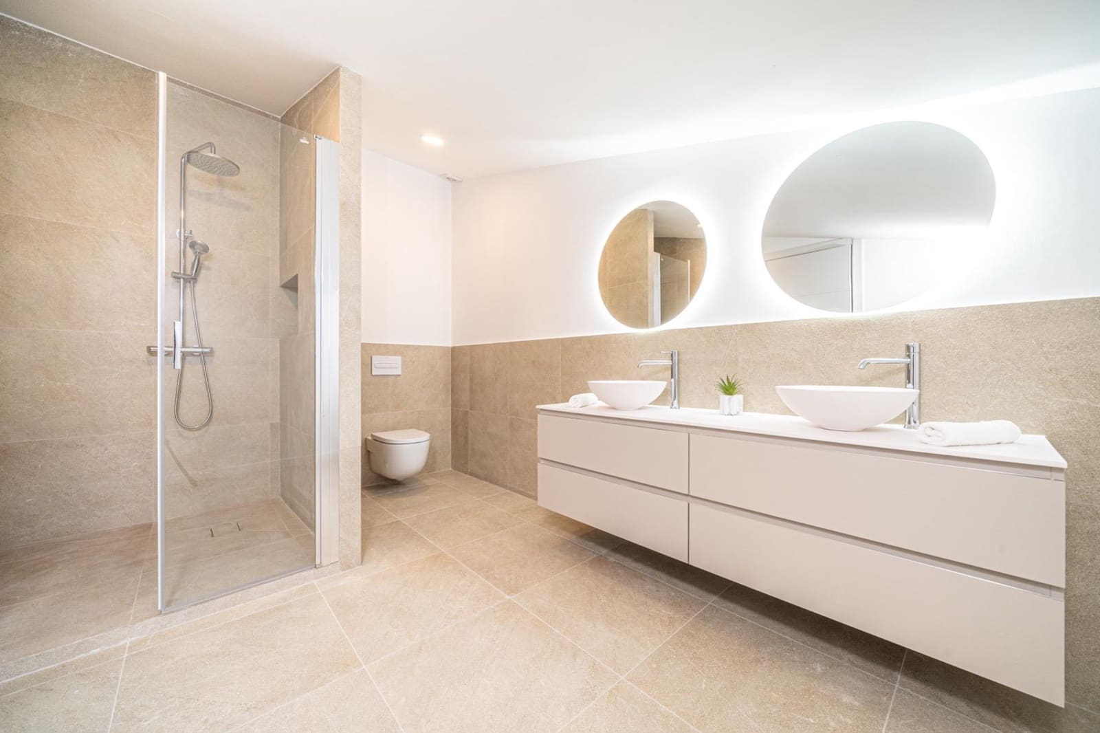 4 bedroom Townhouse for sale in Capdepera - € 669,000 (Ref: 9391098)