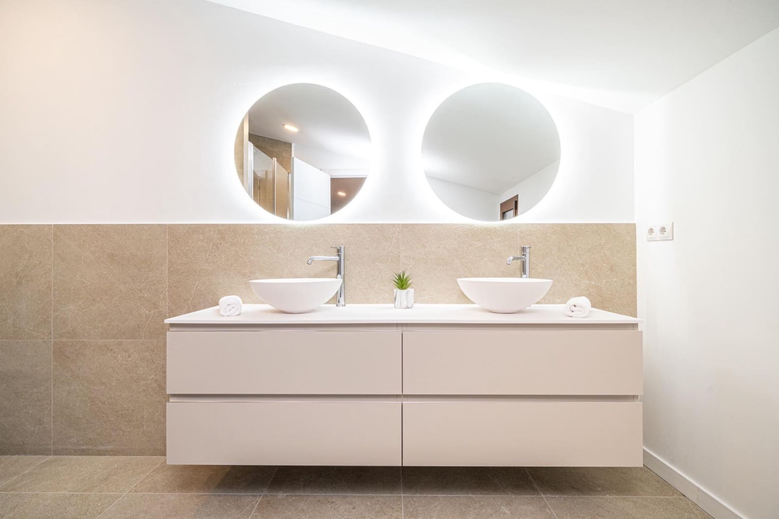 4 bedroom Townhouse for sale in Capdepera - € 669,000 (Ref: 9391098)