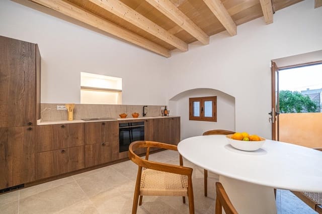 4 slaapkamer Huis te koop in Capdepera - € 599.000 (Ref: 9391098)