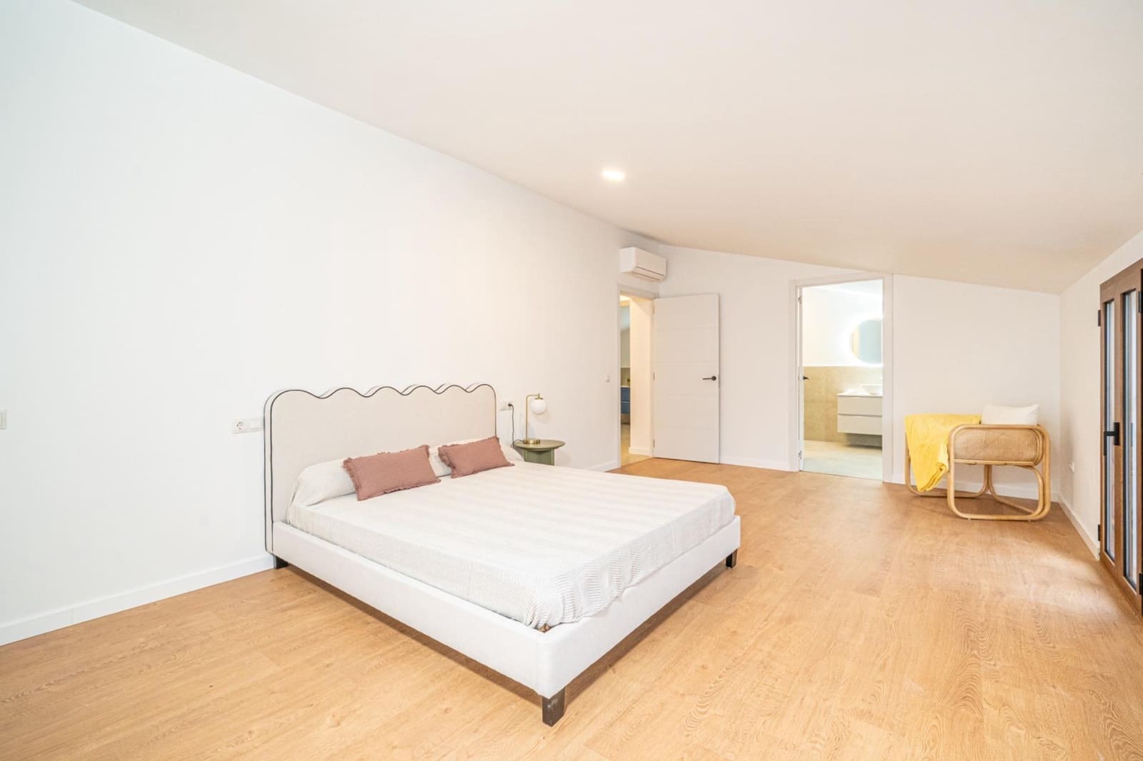 4 soveværelse Byhus til salg i Capdepera - € 599.000 (Ref: 9391098)