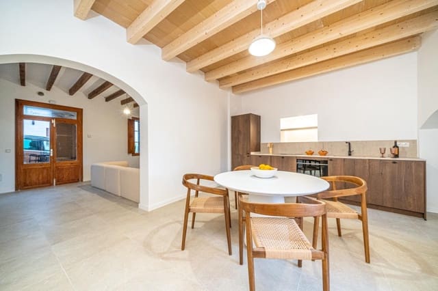4 slaapkamer Huis te koop in Capdepera - € 599.000 (Ref: 9391098)