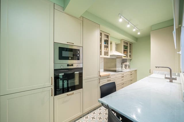 4 soveværelse Lejlighed til salg i Pere Garau, Palma de Mallorca - € 449.900 (Ref: 9422282)