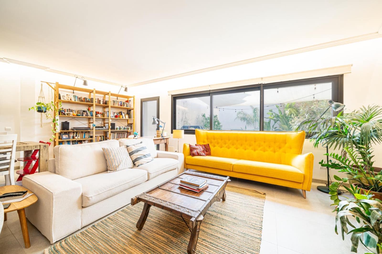 4 bedroom Townhouse for sale in Campos with pool - € 699,000 (Ref: 9431007)