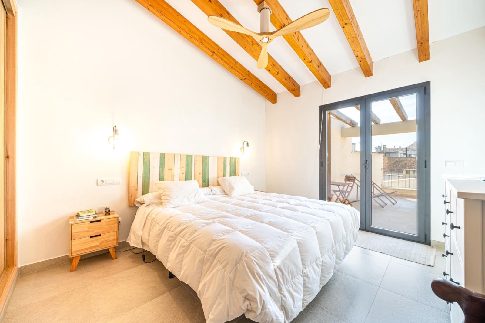 4 bedroom Townhouse for sale in Campos with pool - € 699,000 (Ref: 9431007)