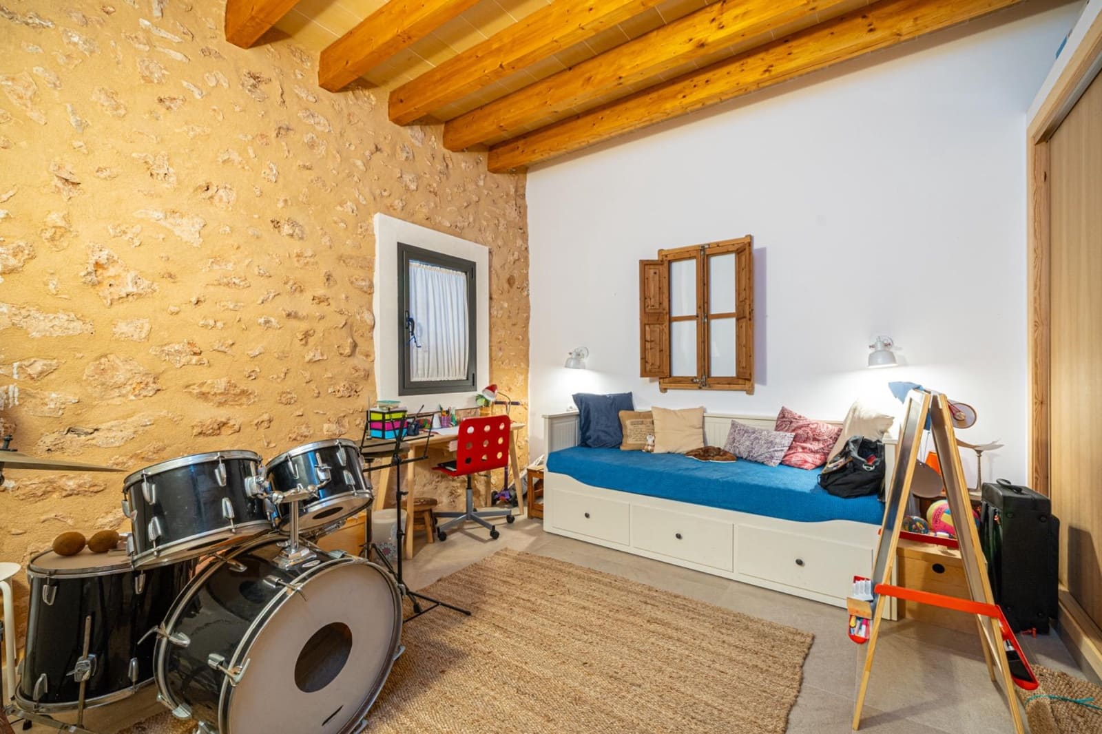 4 bedroom Townhouse for sale in Campos with pool - € 699,000 (Ref: 9431007)